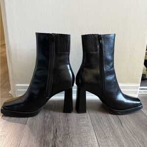 Steve Madden Black Heeled Boots
